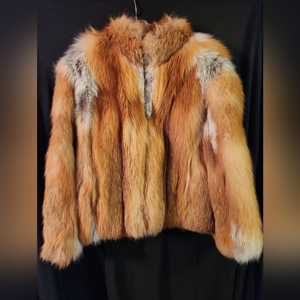 Red Fox Fur Coat Stunning Vintage Coat Size Small-Medium Excellent Condition
